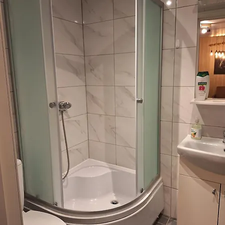 Apartamento Spacious Rooftop Flat Rakvere